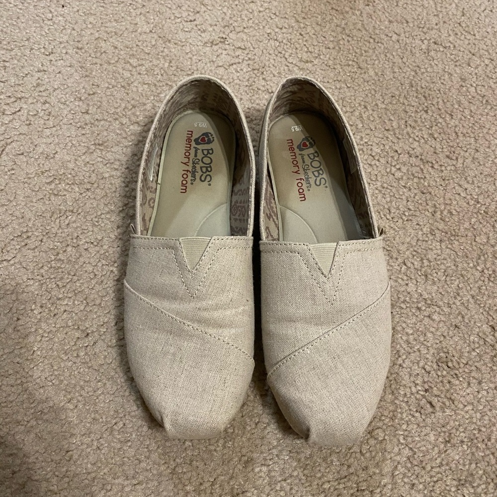 Tan Linen Skechers Bobs